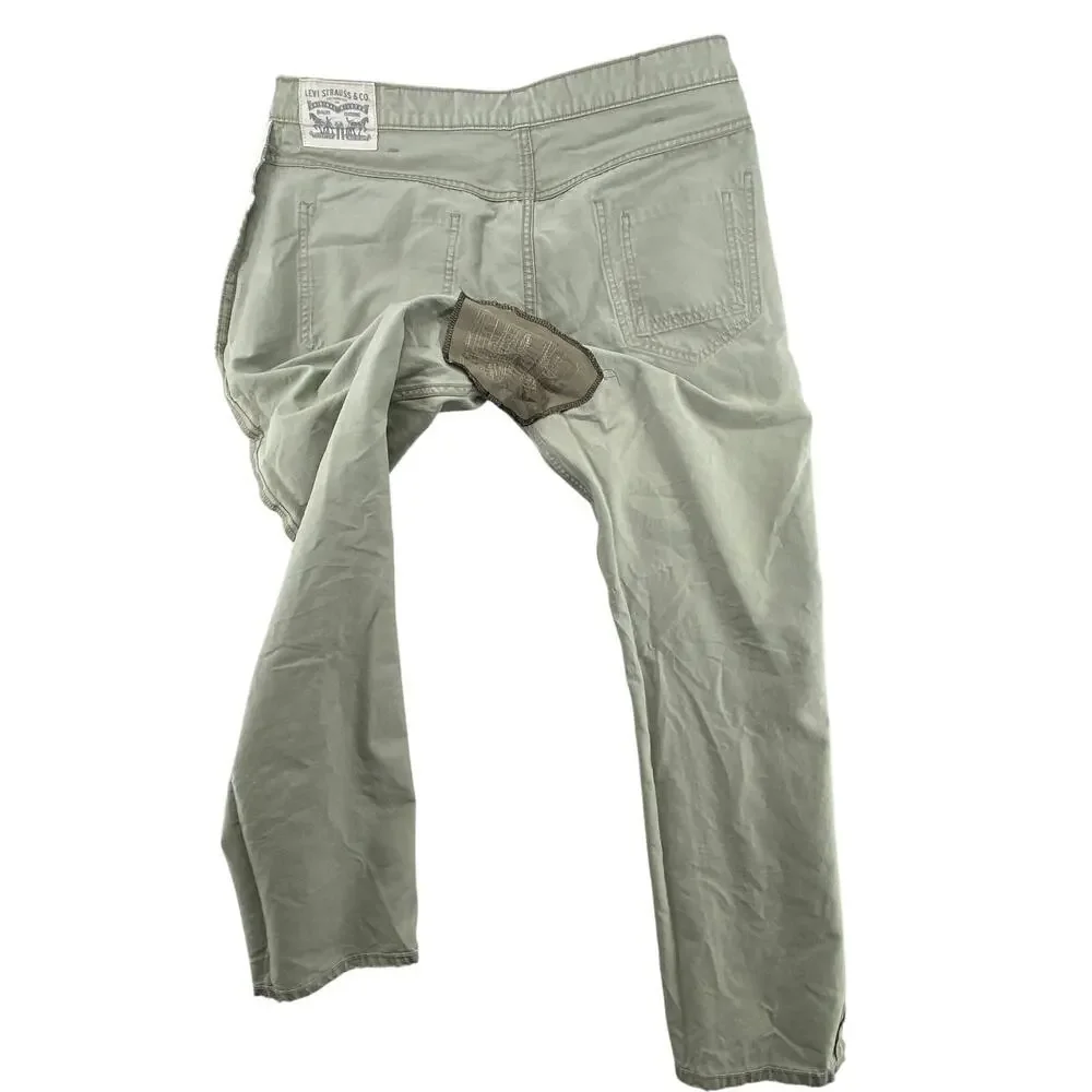 Levi’s Men’s Sage Green Chino Pants Straight Leg Casual Cotton 38x32